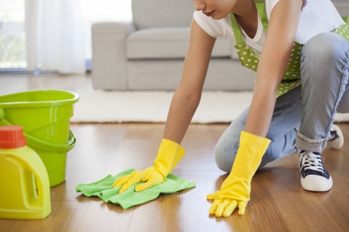End of tenancy deep cleaning in a Bromley property